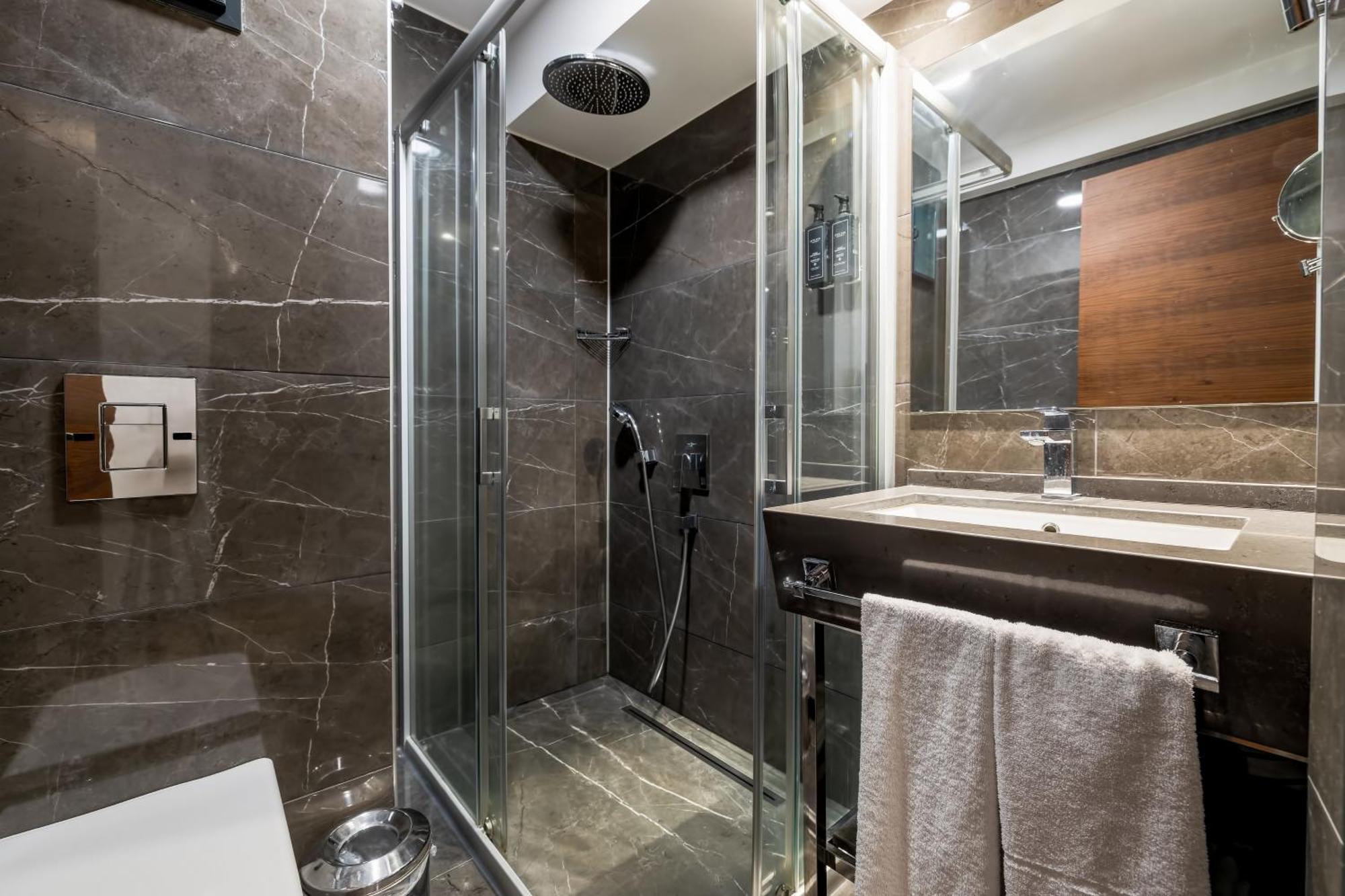 Hay Alsancak Hotel 3*
